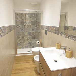 Private Bathroom King Room